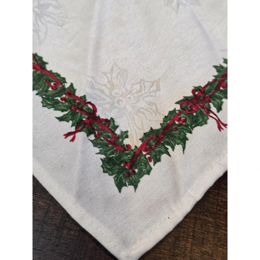Christopher Radko Christmas Holiday Celebration Bow Holly Napkins Rings Set of 6